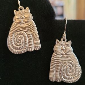 LAUREL BURCH SILVER FAT CAT EARRINGS